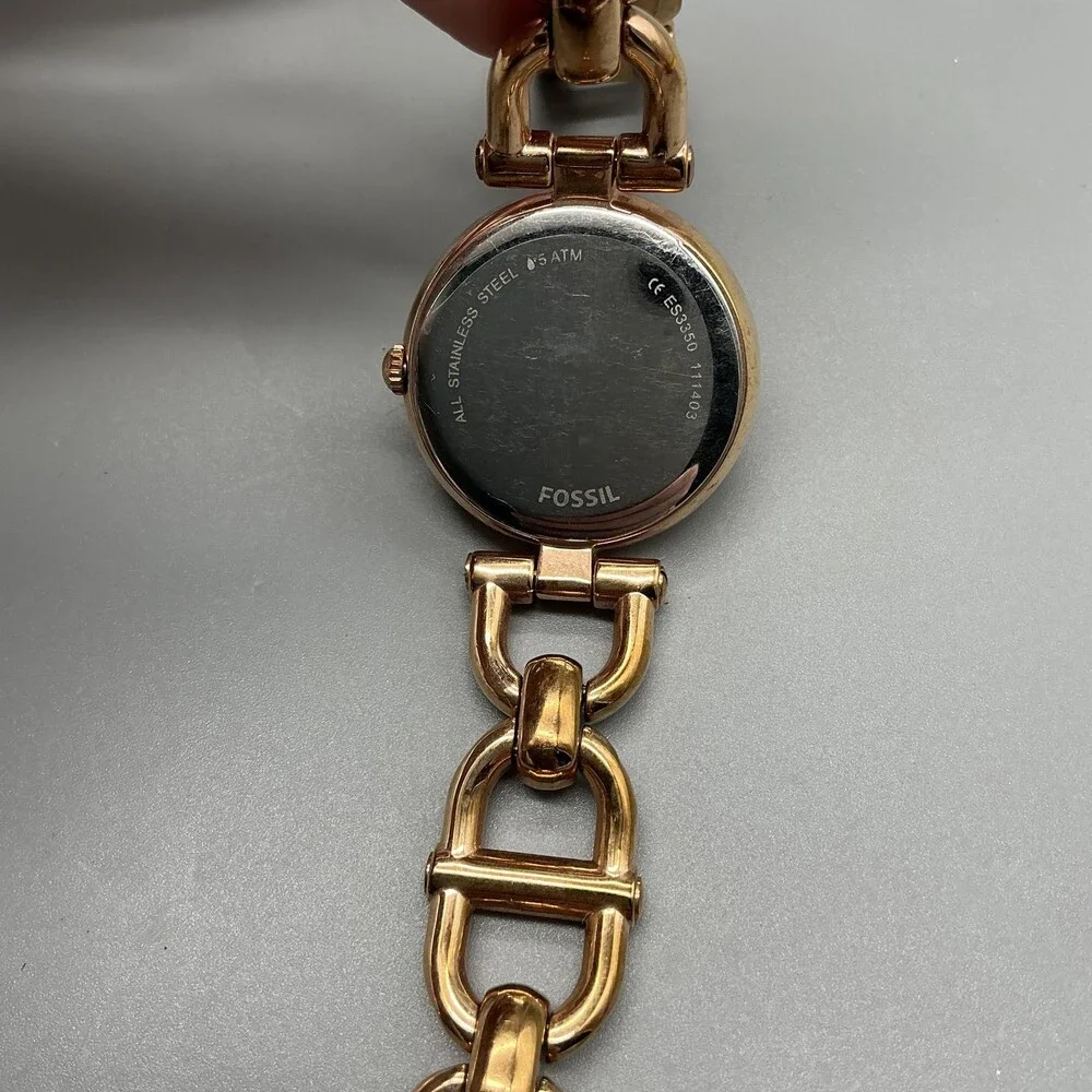 Fossil Womens Watch 28mm Silver Dial Gold Tone Bracelet 50M New Battery 7.5
